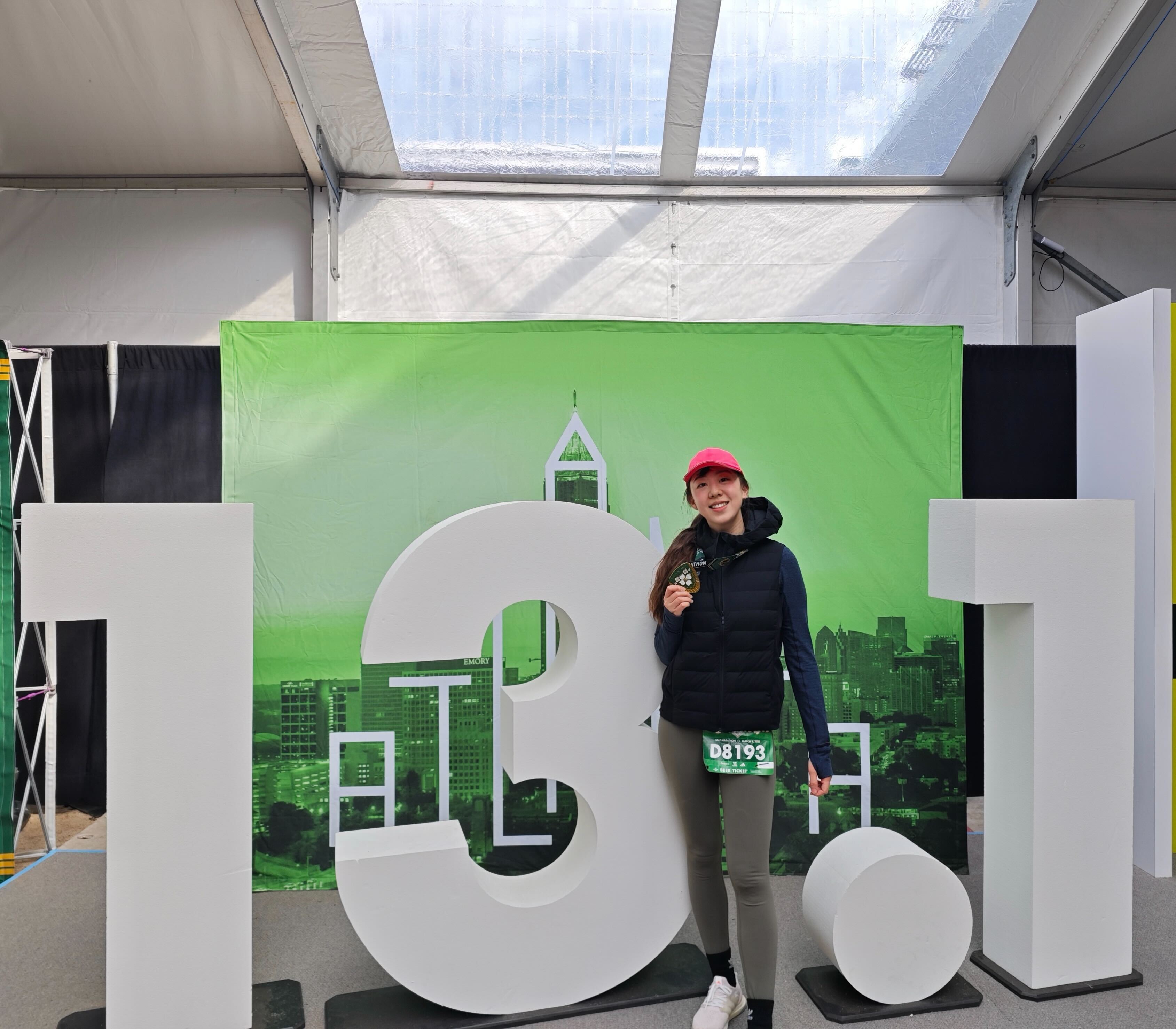 Yue completed a half marathon for the first time.