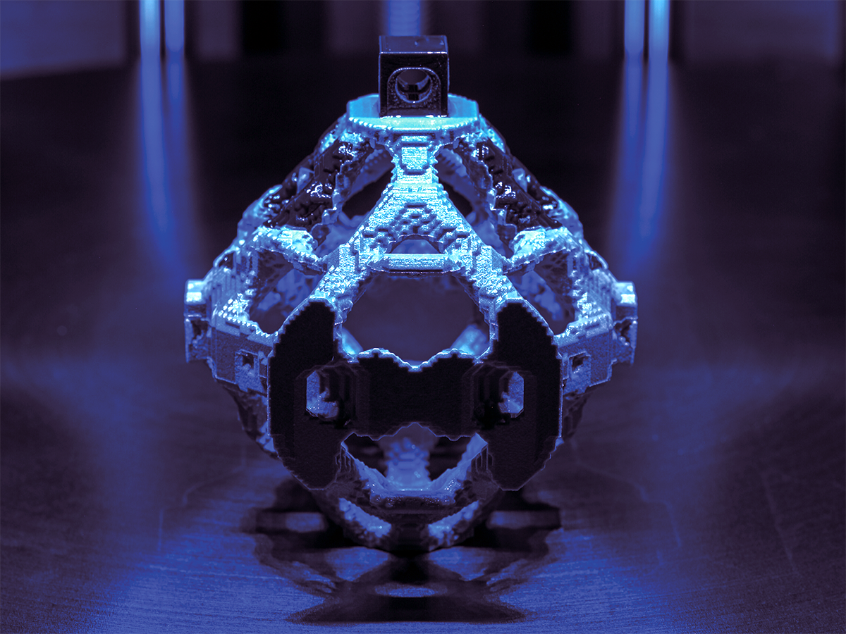 A 3D-printed two-material lattice that deforms differently when heated