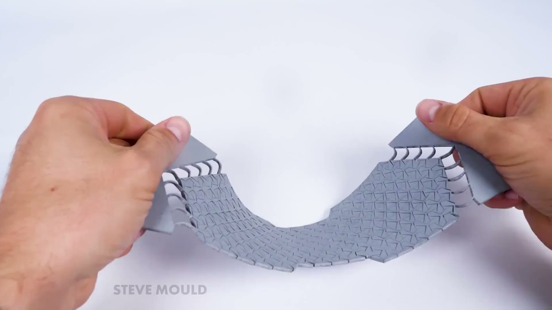 Bistable auxetic surface structures