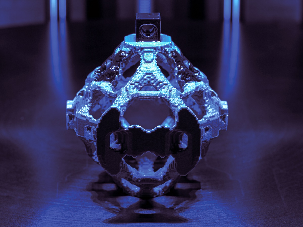 Temperature-switchable metamaterials